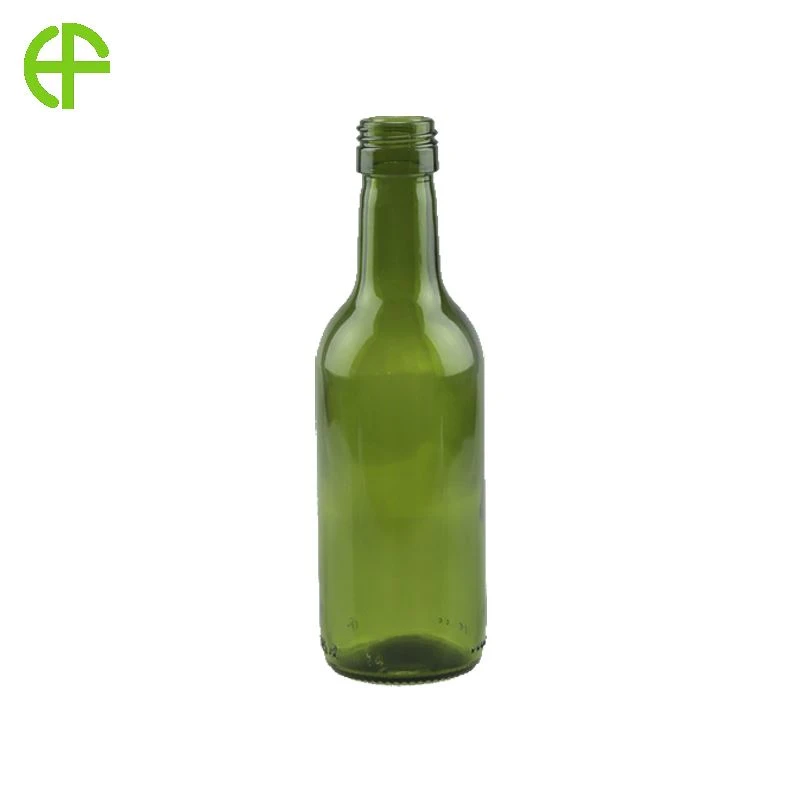 ¿Por qué los tres tipos de botellas de vino tienen diferentes formas?